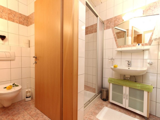 Ferienhaus & Ferienwohnungen Joel